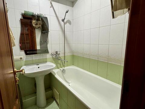 квартира за адресою Володимира Бизова вул. (Якіра), 7