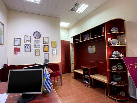 коммерческая по адресу Гетьмана Дорошенко ул. (Жовтневая), 30