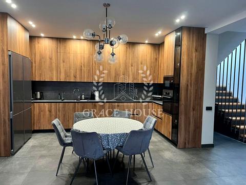 будинок за адресою 3-тя вул.