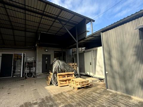 коммерческая по адресу Польова, 63