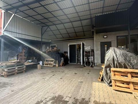 коммерческая по адресу Польова, 63