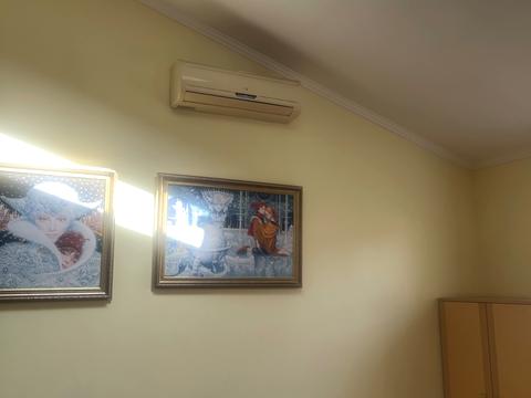 комерційна за адресою Михайла Туган-Барановського вул., 16