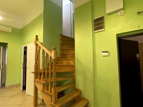 комерційна за адресою Михайла Туган-Барановського вул., 16