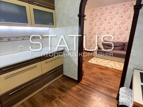 квартира за адресою Володимира Івасюка вул. (Головка), 2