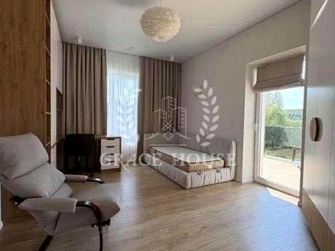 будинок за адресою Сонячна вул.