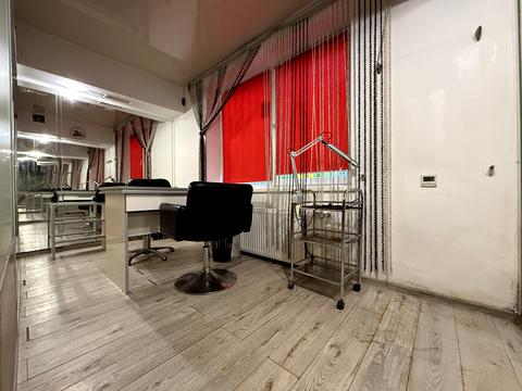 комерційна за адресою Пасічна вул., 39в