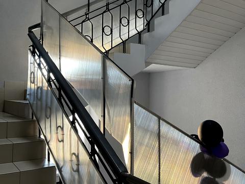 комерційна за адресою Михайла Туган-Барановського вул., 16