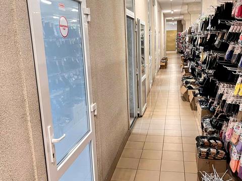 комерційна за адресою Промислова, 54