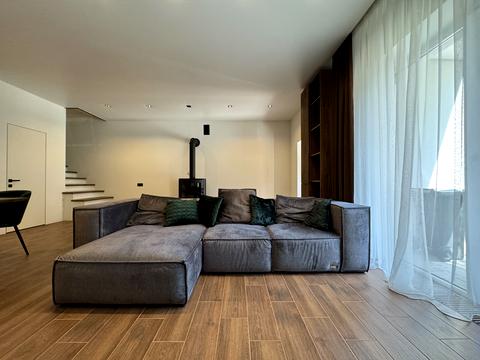 дом по адресу Невеличука ул., 32