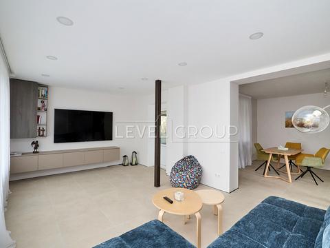 дом по адресу Нагірна