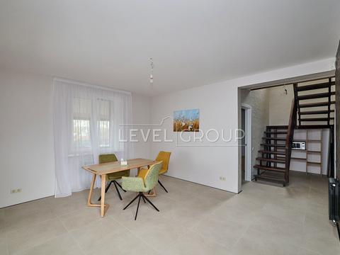 дом по адресу Нагірна