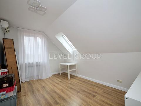 дом по адресу Нагірна