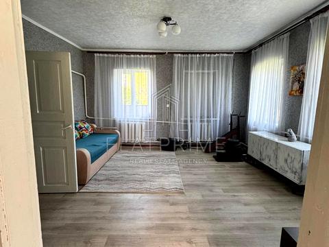 будинок за адресою Набережна, 35