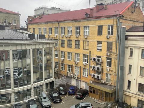 квартира за адресою Інститутська вул., 13-А