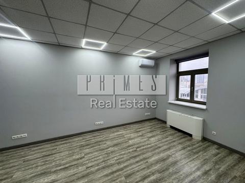 комерційна за адресою Велика Васильківська вул. (Червоноармійська), 72-А