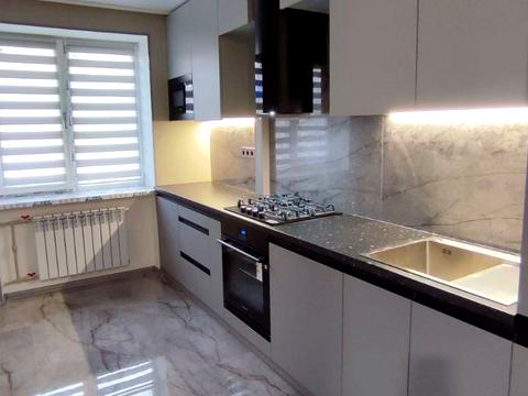 квартира за адресою 20-річчя перемоги, 4