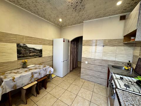 квартира за адресою Кирила Трильовського вул., 27