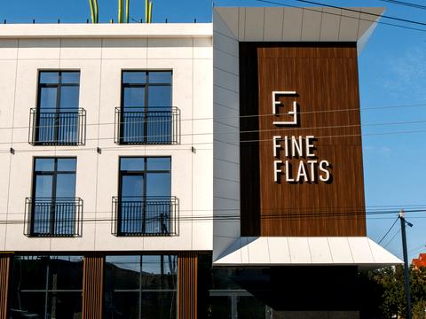 квартира за адресою Каштанова вул., 1