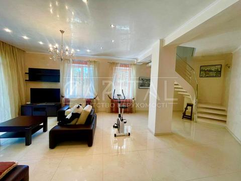 дом по адресу Київська ул., 14