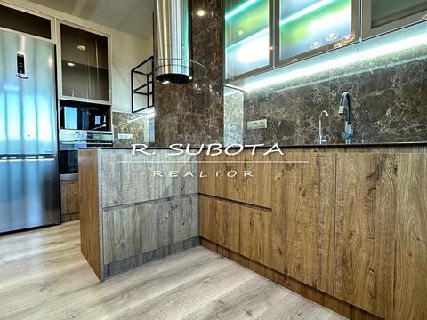 квартира за адресою Степана Бандери вул. (Шмідта), 15