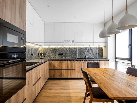 дом по адресу Івана Сірка ул.