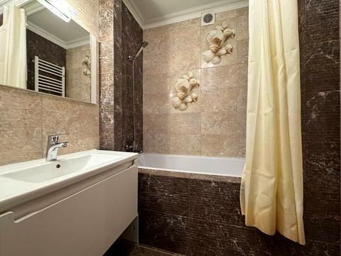 квартира за адресою Олександра Довженка вул., 51