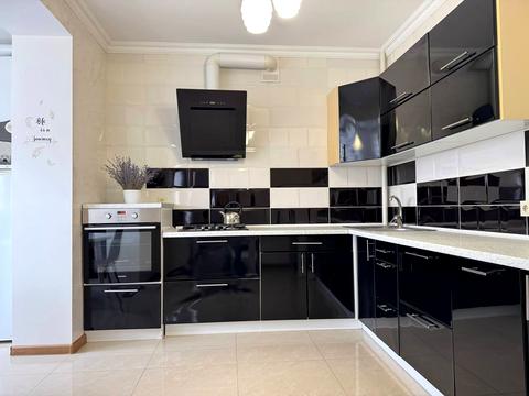 квартира за адресою Олександра Довженка вул., 51