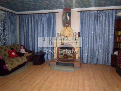 будинок за адресою Привітна вул.