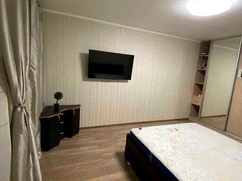 квартира по адресу Ревуцкого ул., 42-А