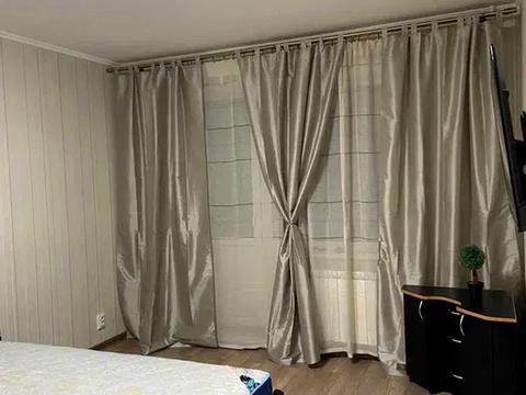 квартира по адресу Ревуцкого ул., 42-А