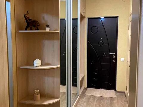 квартира по адресу Ревуцкого ул., 42-А