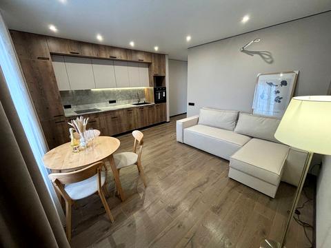 квартира за адресою Виговського вул. (Суворова), 2-Д/4