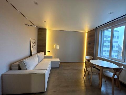 квартира за адресою Виговського вул. (Суворова), 2-Д/4