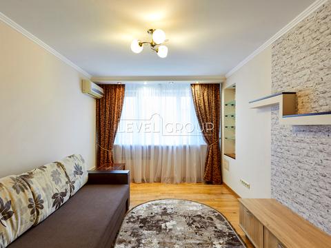 квартира за адресою Андрія Малишка вул., 11