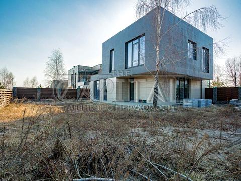 будинок за адресою Анни Ярославни вул.