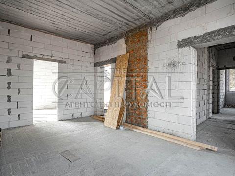 будинок за адресою Анни Ярославни вул.