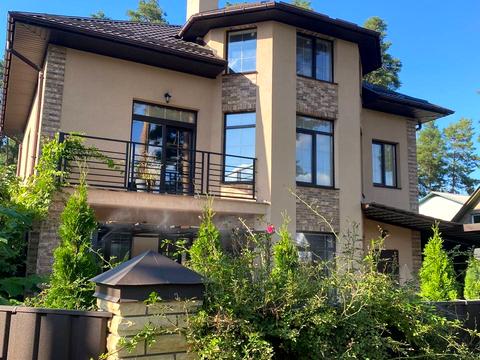 дом по адресу Українська ул., 12