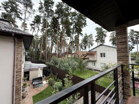 дом по адресу Українська ул., 12