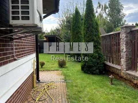 будинок за адресою Грушева вул.