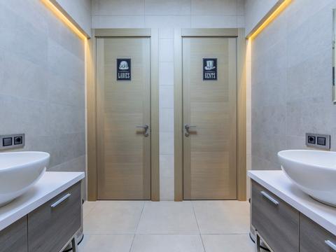 комерційна за адресою Воздвиженська вул., 22