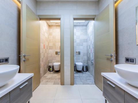 комерційна за адресою Воздвиженська вул., 22