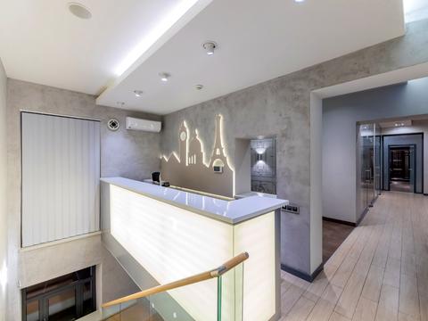 комерційна за адресою Воздвиженська вул., 22