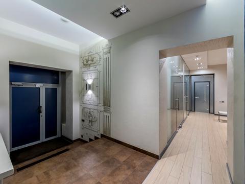 комерційна за адресою Воздвиженська вул., 22