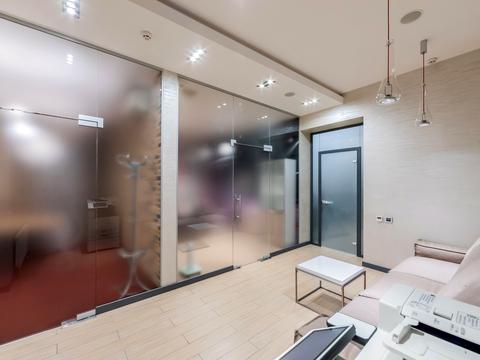 комерційна за адресою Воздвиженська вул., 22