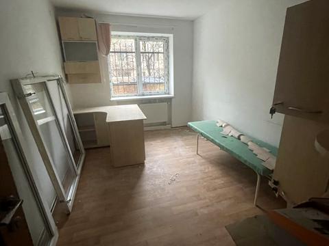 коммерческая по адресу Угорская ул., 12