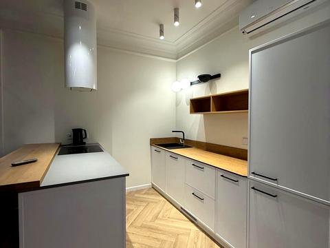 квартира по адресу Лабораторный пер., 7-А