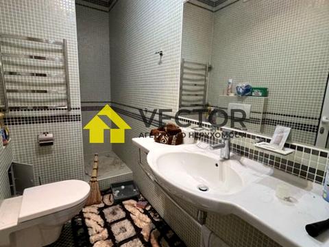 квартира за адресою Соборності вул. (Жовтнева), 50