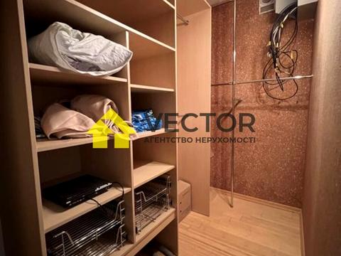 квартира за адресою Соборності вул. (Жовтнева), 50