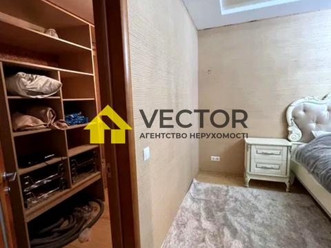 квартира за адресою Соборності вул. (Жовтнева), 50