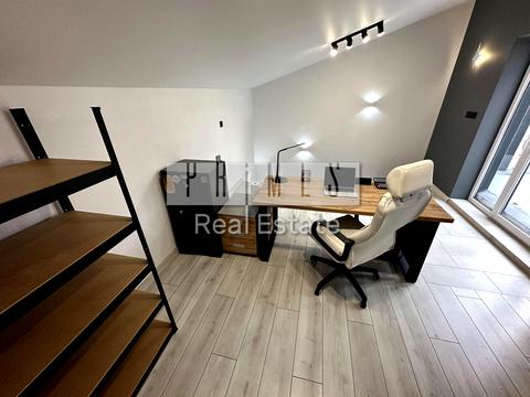 дом по адресу Яровая ул. (Червоноармійська)